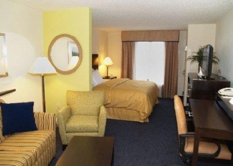 Hotel Comfort Lancaster Amish Country