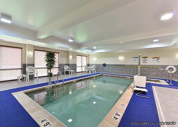 Hotel Comfort Lancaster Amish Country